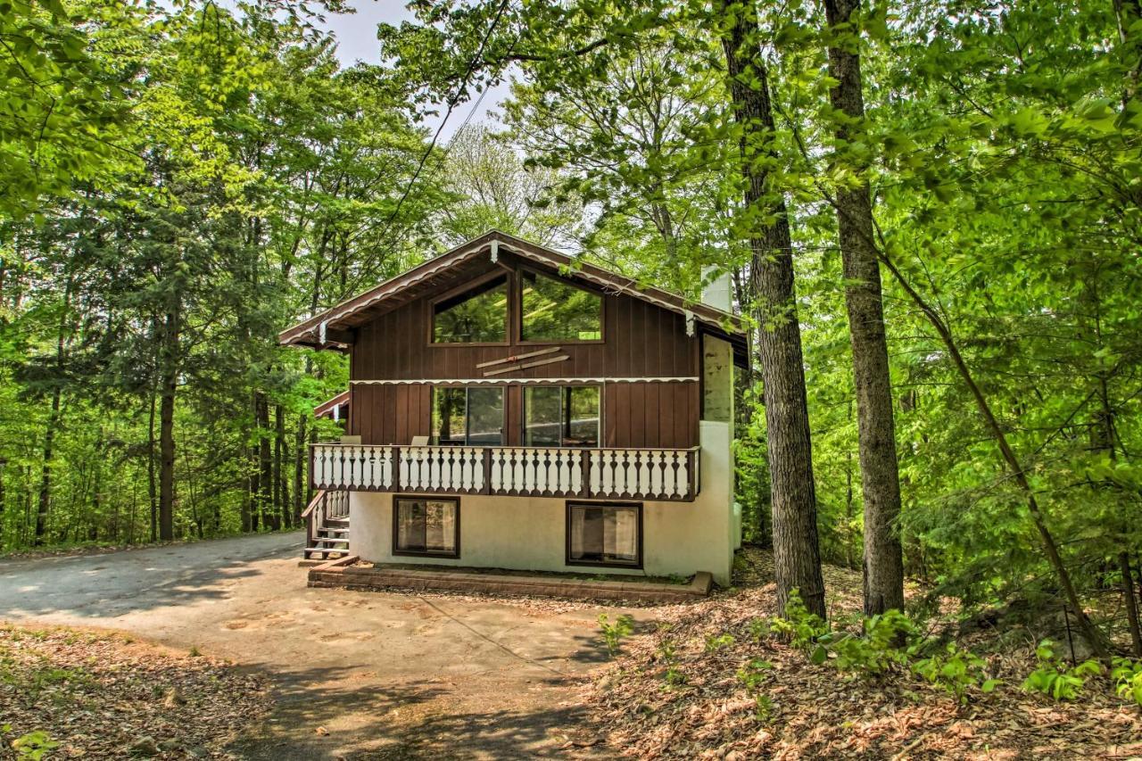 Swiss-Style Chalet With Fireplace - Near Story Land! Бартлетт Экстерьер фото
