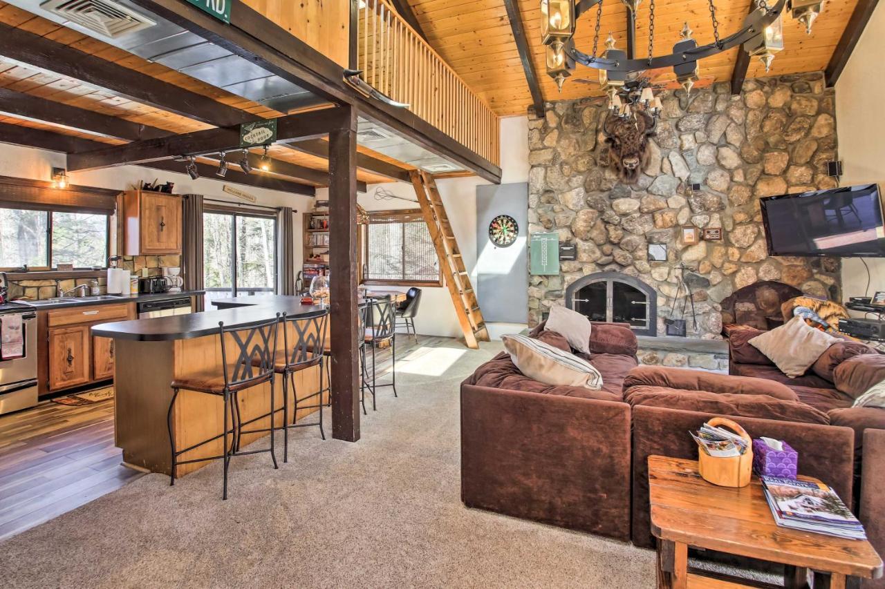 Swiss-Style Chalet With Fireplace - Near Story Land! Бартлетт Экстерьер фото