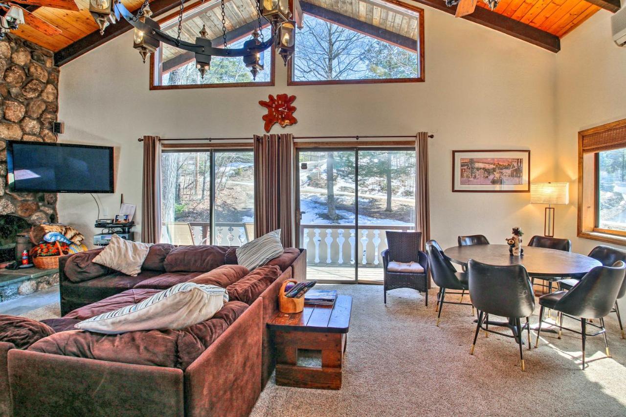 Swiss-Style Chalet With Fireplace - Near Story Land! Бартлетт Экстерьер фото
